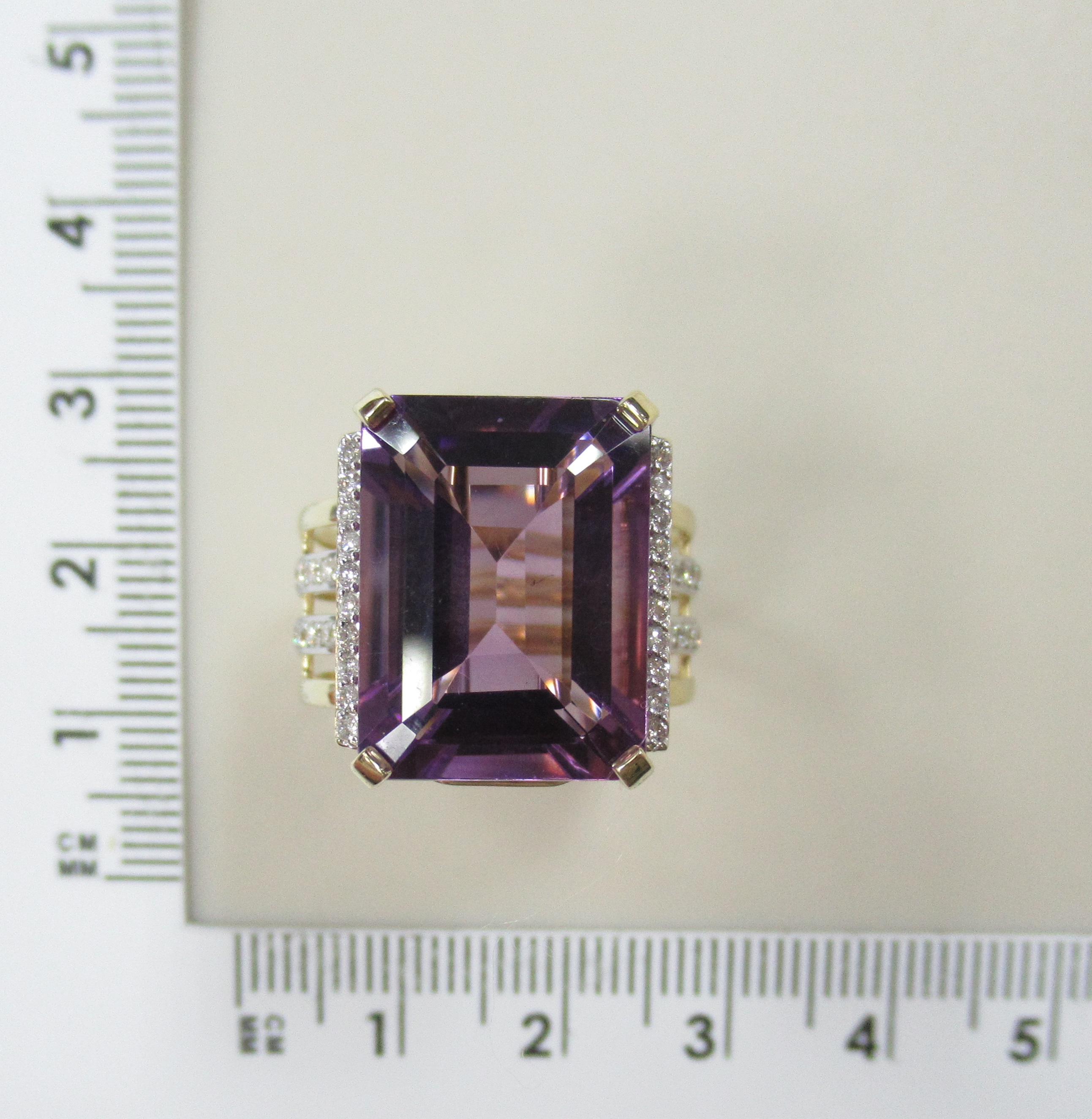 10312-000577 Кольцо (Au 585)